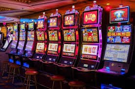 Filipino sports fan watching basketball game and placing bets on Manalobet